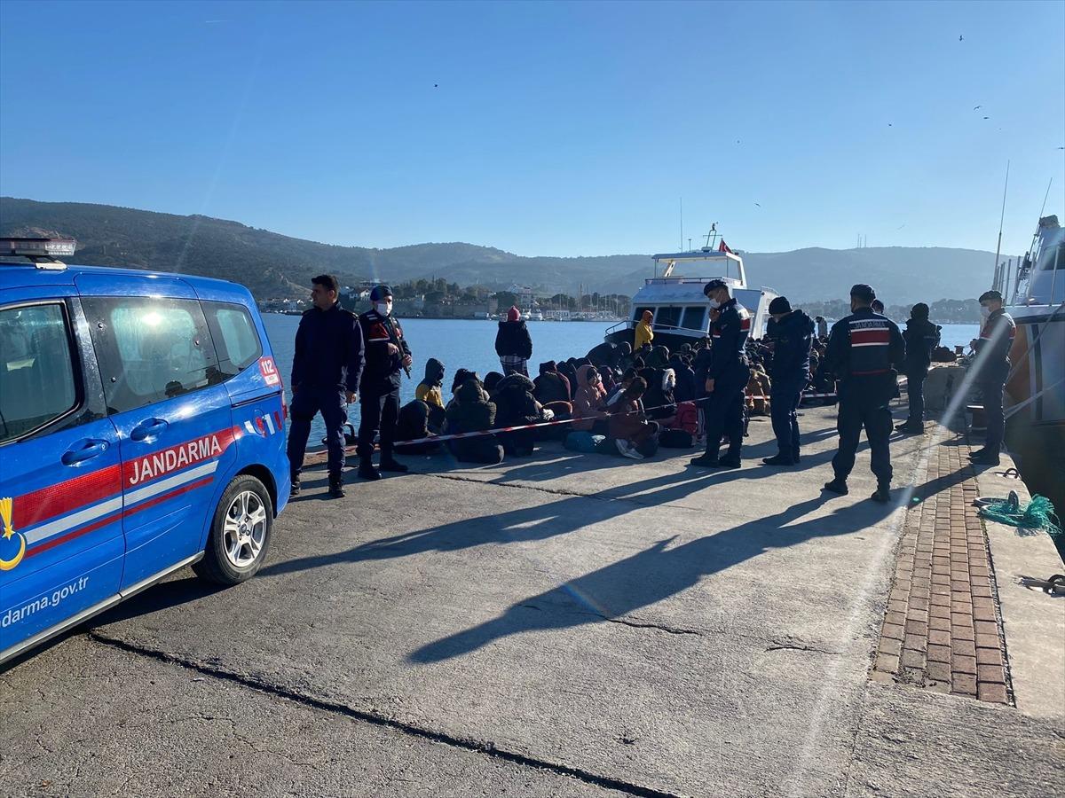 Ege Denizi'nde g&ouml;&ccedil;men ka&ccedil;ak&ccedil;ılarına İHA'lı operasyon