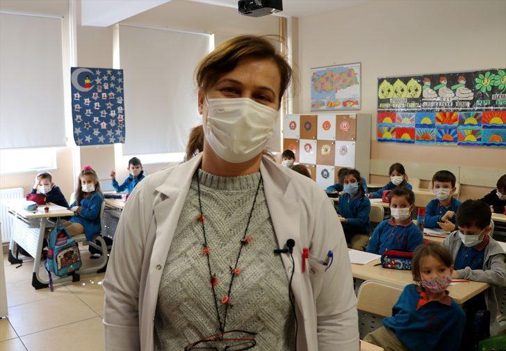 Okulun bahçesinde kalan "Yumak" öğrencilerin can dostu oldu G5