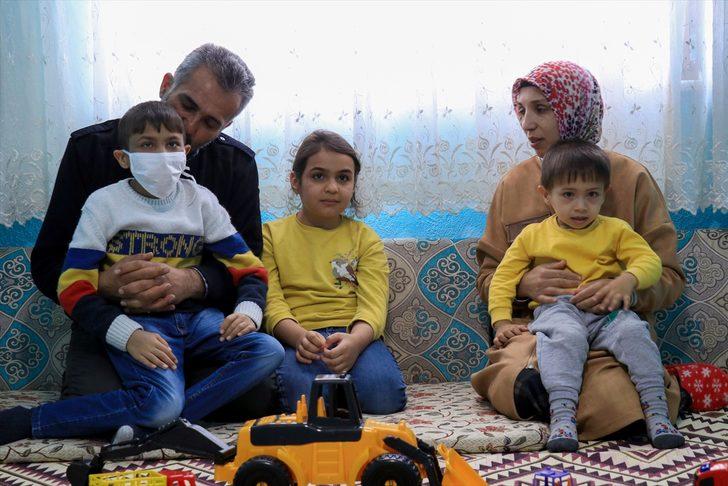 Kızlarını kaybettikleri hastalığı taşıyan 3 çocukları için mücadele veriyorlar G4