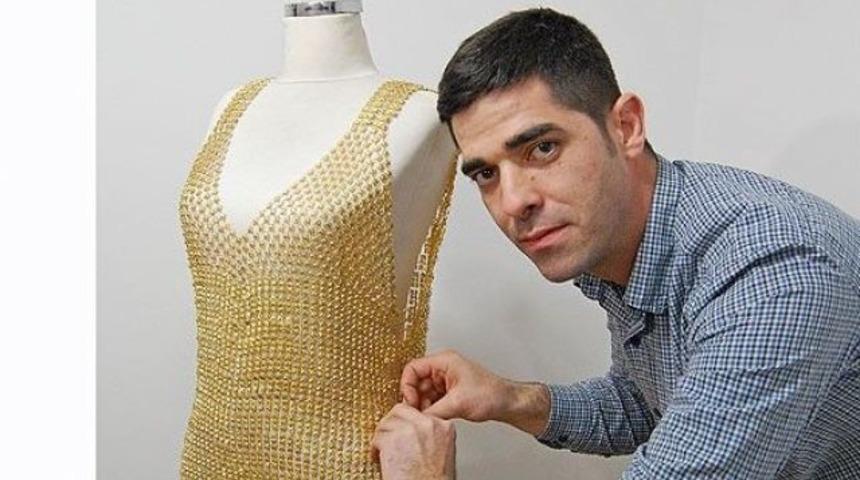 Altın elbiseyi 8 kişi aldı