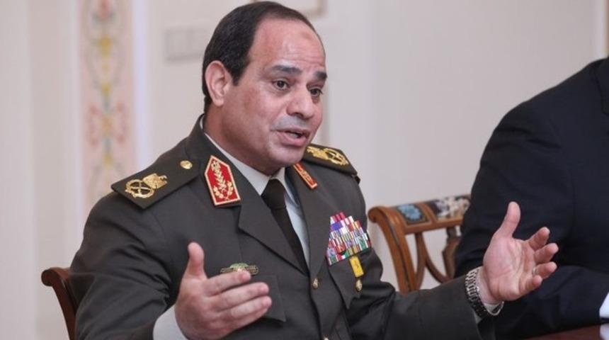 Sisi: Erkekliğe sığmazdı