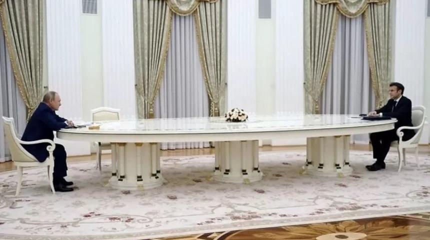 Putin ile Macron'dan kritik temas! 2 saatlik telefon görüşmesi gerçekleştirdiler