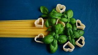 Akşam yaptığınız makarna arttıysa bu 3 tarifle yeni bir lezzete dönüştürebilirsiniz