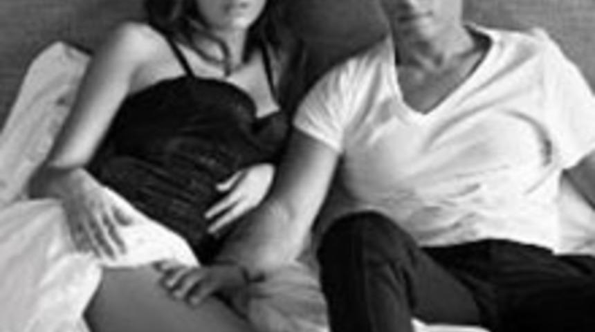 Sandal &Ccedil;ifti Yatakta