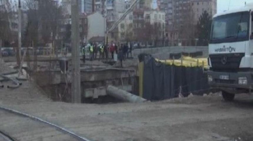 Yüksek Hızlı Tren hattında göçük
