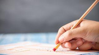 2022 AUZEF telafi sınavı ne zaman, saat kaçta yapılacak? 2022 AUZEF telafi sınavında hangi dersler için ek süre verilecek? Sınav kaçta bitiyor?