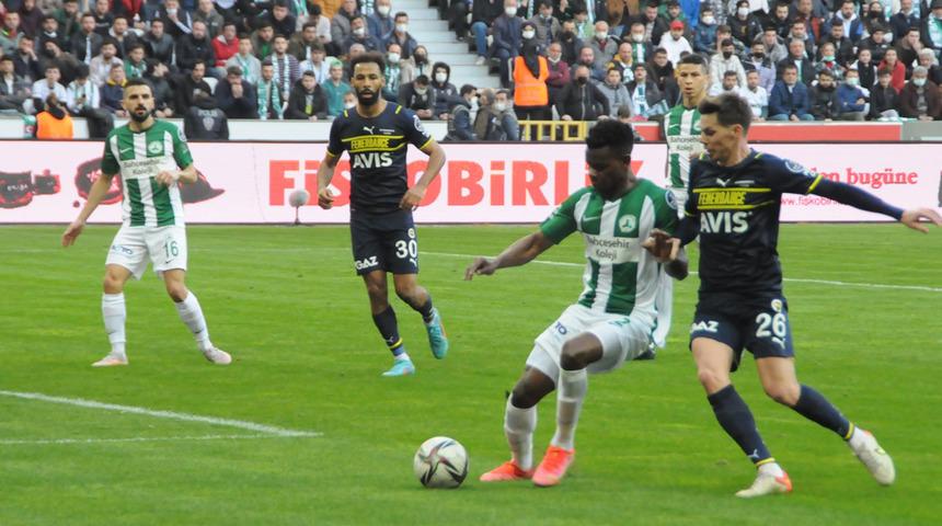 Valencia sahneye çıktı! Fenerbahçe deplasmandan 3 puanla döndü