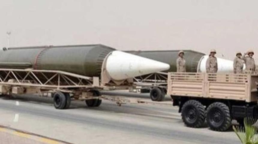 Çin füzesiyle Obama'ya gözdağı