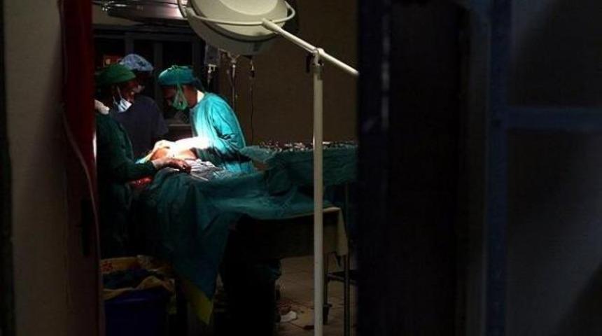 Emniyet: 12 kişinin y&uuml;z&uuml; değiştirildi