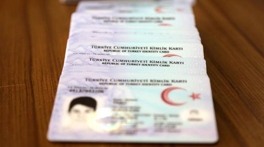 Kimlik kartları ile ilgili önemli gelişme! 81 ilde aktif hale geldi