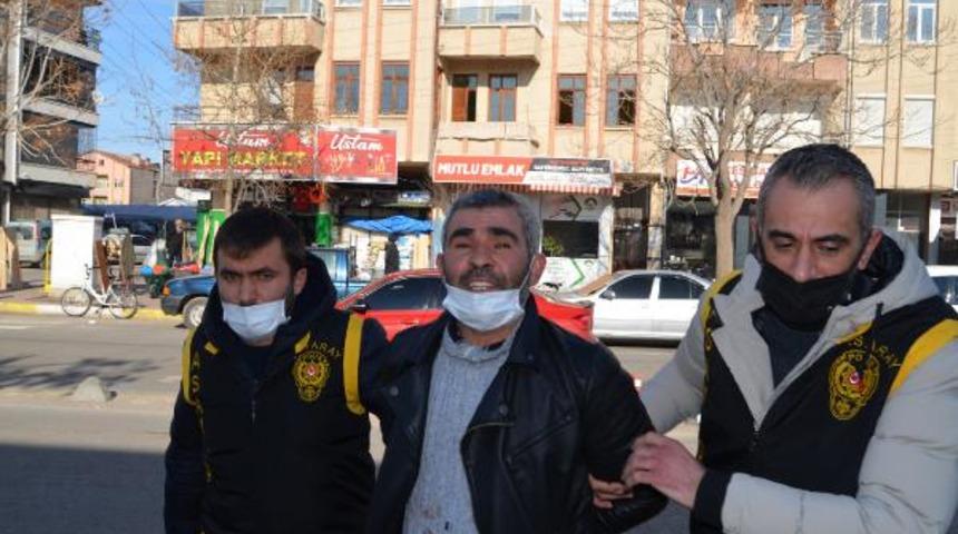 Eşini ve kızını bıçakladı, sözleri pes dedirtti! 'Kadınlar şımardı'