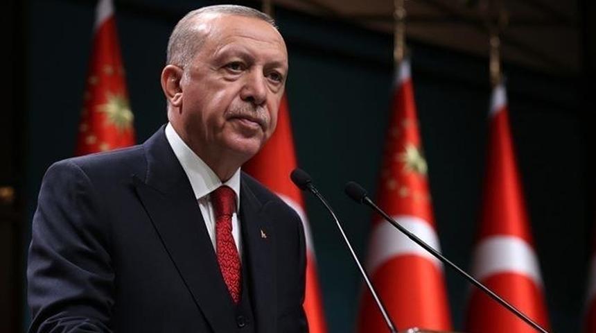 Cumhurbaşkanı Erdoğan'dan 'Kadir Topbaş' paylaşımı