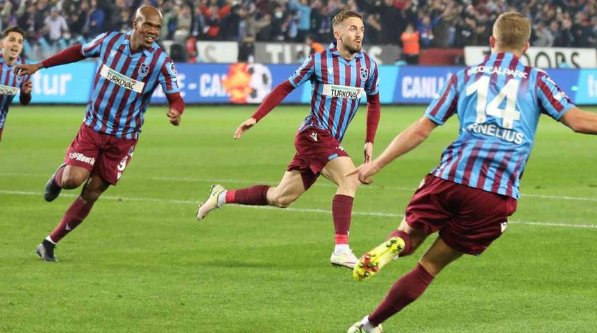Trabzonspor fırtınası! Bordo mavililer, en yakın takipçisi Konyaspor’u mağlup etti