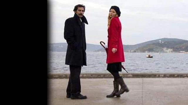 Geçmişte sevgili olduklarını duyan şaşıp kaldı! Selma Ergeç'in geçmişte aşk yaşadığı Uğur Polat kimdir? Nereli ve kaç yaşında? Uğur Polat hangi filmlerde oynadı?