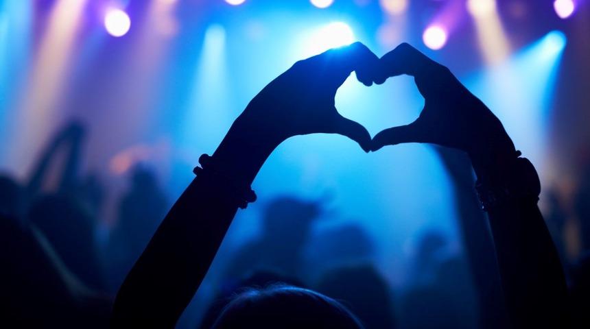 Türkiye'de en çok sevilen aşk şarkısı nedir? En çok dinlenen aşk şarkıları hangileridir?