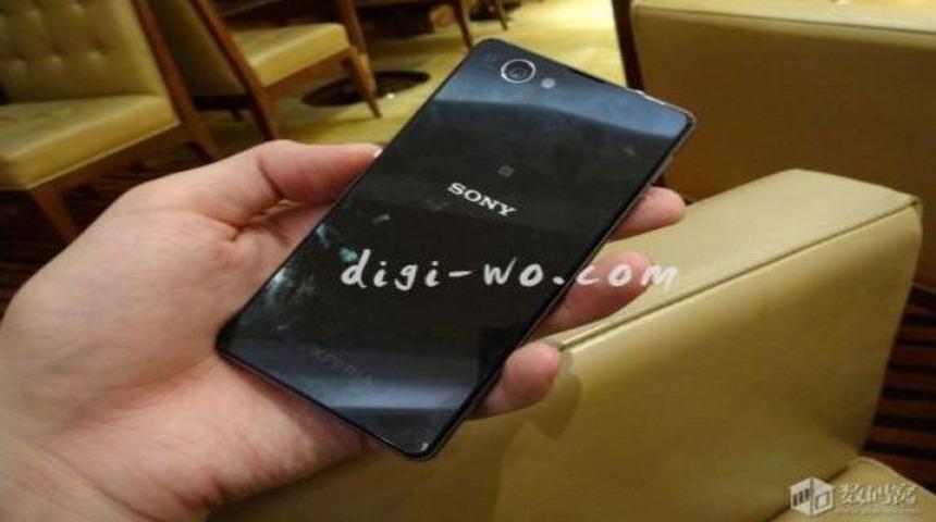Sony Xperia Z1 Mini&rsquo;den yeni g&ouml;r&uuml;nt&uuml;ler
