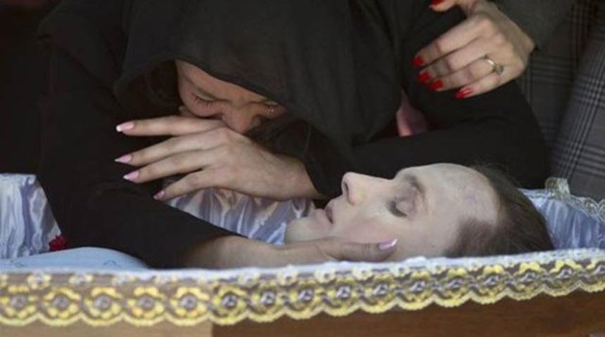 Odessa'daki katliamda &ouml;len sevgilisine b&ouml;yle veda etti