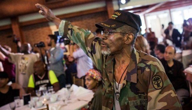 Yardım şovunda olay çıktı 2