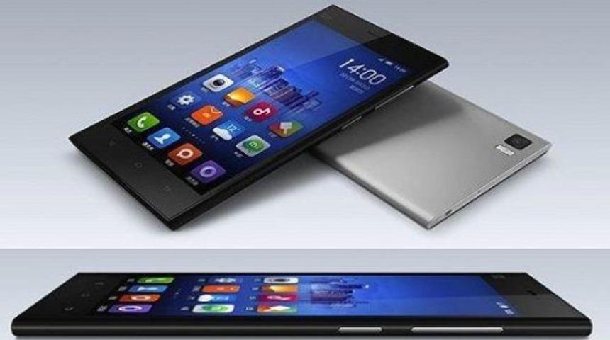 Merak uyandıran telefon Xiaomi MI3 satışa sunuluyor