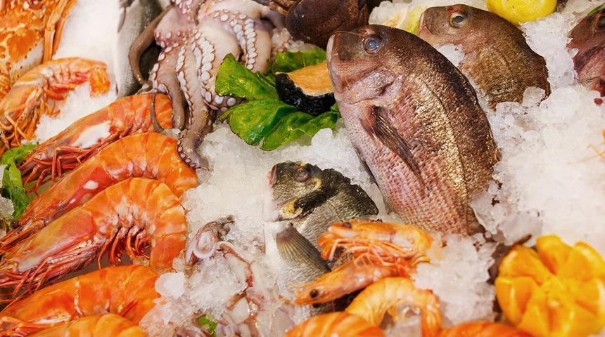 Sağlığınızı korumak için şunlara dikkat: Et, balık, tavuk çözdürürken yapılan yanlışlar