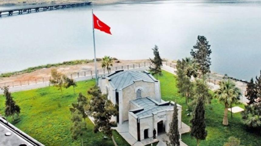 'IŞİD Süleyman Şah Türbesi'ni kuşattı'