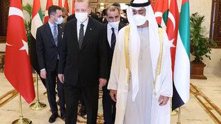 Son dakika: Cumhurbaşkanı Erdoğan Birleşik Arap Emirlikleri'nde! 13 kritik anlaşma