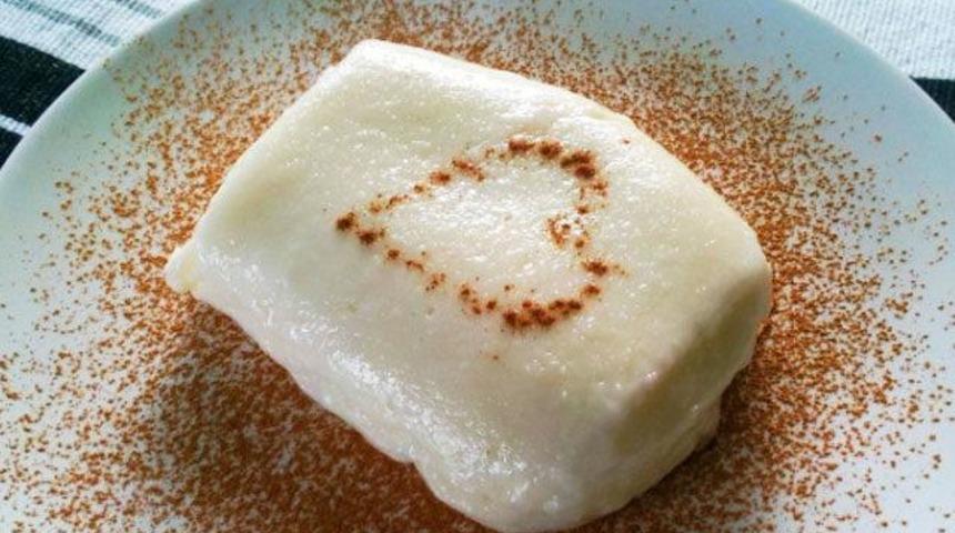 Ağızda dağılan kıvamıyla kendine hayran bırakacak bisküvili tavuk göğüsü tarifi