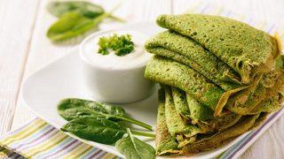 Yeşilin şifasını kahvaltılarınızdan eksik etmeyin: Ispanaklı krep tarifi