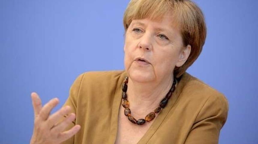 Merkel'den şoke eden 'İsrail' açıklaması