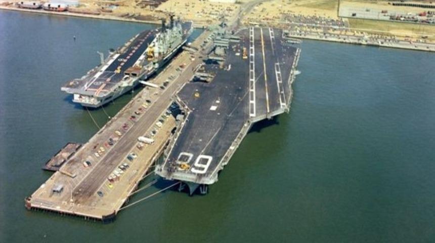 İran'ın maket gemisinin sırrı &ccedil;&ouml;z&uuml;ld&uuml;