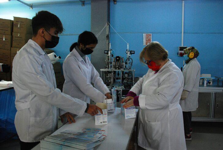 Fabrika gibi çalışıyorlar, 2 yılda 7 milyonluk ciro yaptılar G2