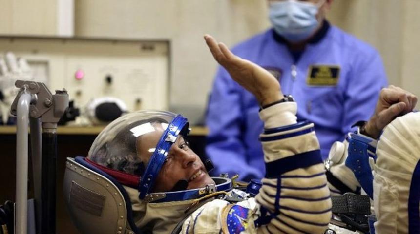 Uzayda g&ouml;rev değişimi