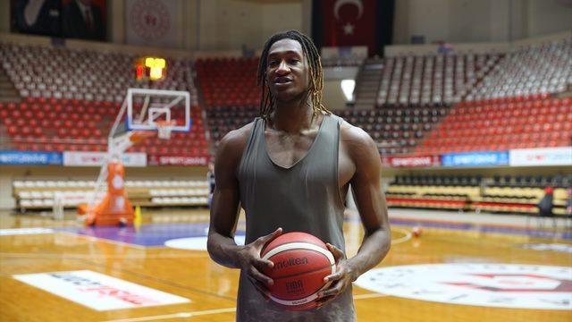 Basketbolun ribaund ve blok lideri Kaba kendine güveniyor