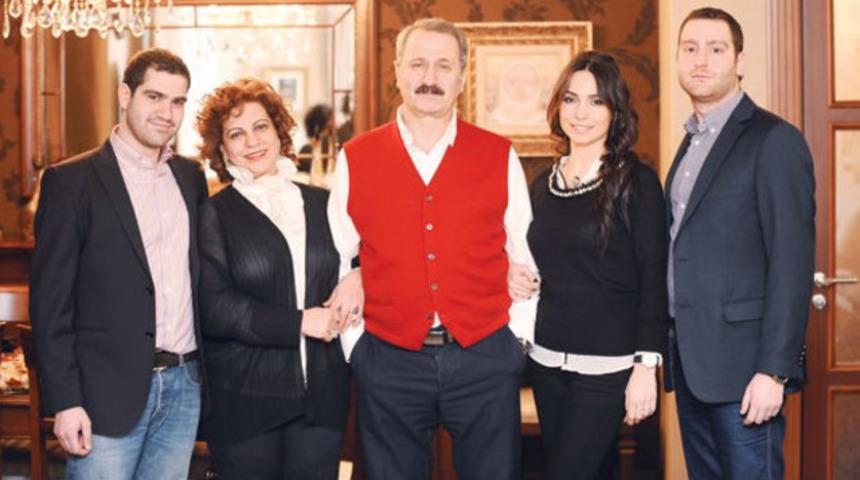 Zarrab, Çağlayan ailesini Umre'ye götürmüş