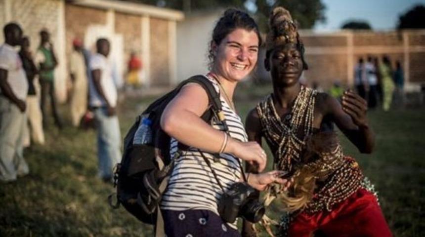 Haber peşindeyken &ouml;ld&uuml;r&uuml;ld&uuml;