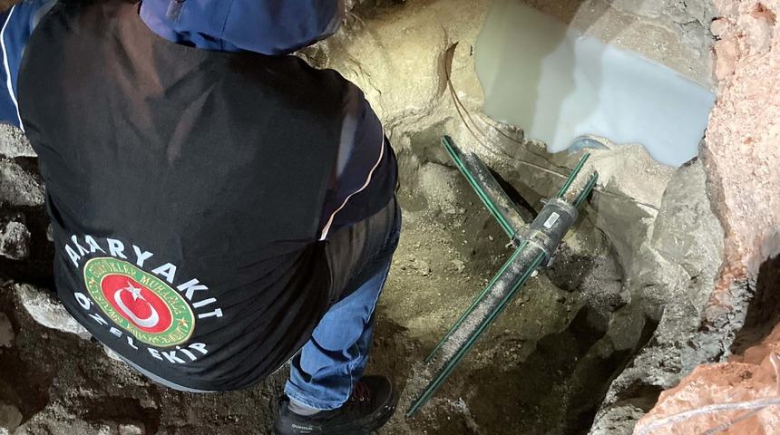 Kaçak akaryakıt satışı kazıda ortaya çıktı... Piyasa değeri milyonlarca lira!