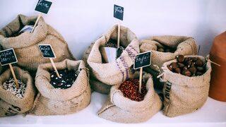 Özenle sakladığınız pirincin kurtlanmasının sebebi bu olabilir! Bakliyatlarınızı saklarken bu koşullara dikkat etmezseniz...