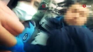 İstanbul Kağıthane'de zabıta ile seyyar satıcılar arasında arbede! O anlar saniye saniye görüntülendi