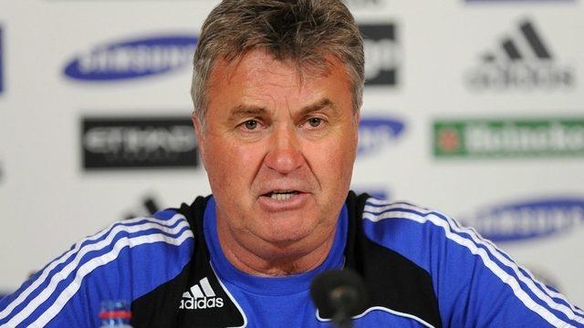 Hiddink Türkiye'ye rakip oldu