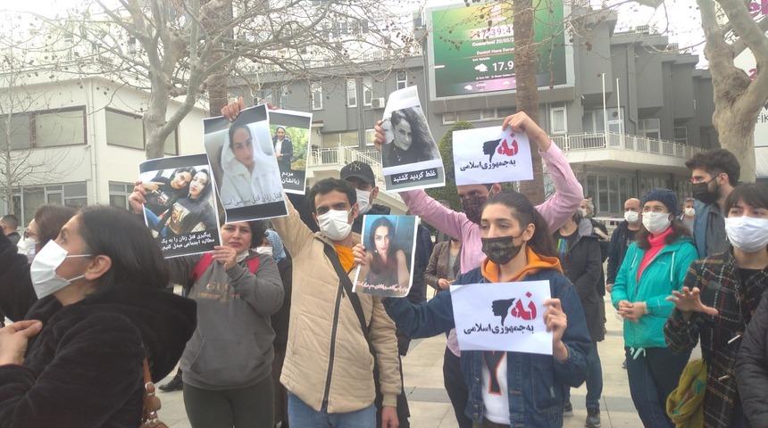 Haklarında sınır dışı kararı verilen İranlı mülteciler geri gönderme merkezindeki koşulları anlattı: 'Şiddet normal bir şey'