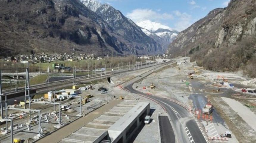 İsviçre’yi İtalya’ya bağlayacak 57 km’lik tünele Türk imzası