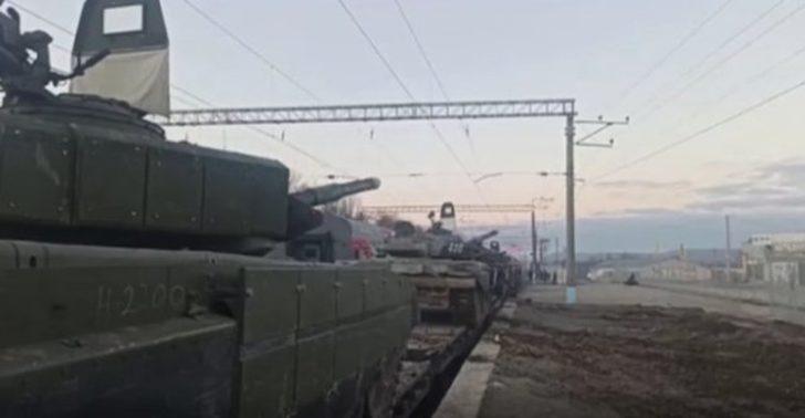 Son dakika: Rusya geri mi çekiliyor? Ukrayna sınırında son durum: Görüntüler yayımlandı G1