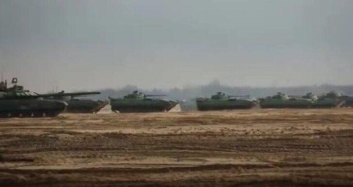 Son dakika: Rusya geri mi çekiliyor? Ukrayna sınırında son durum: Görüntüler yayımlandı G3