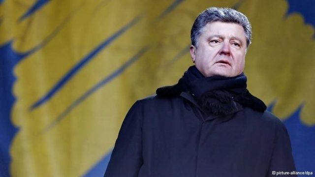Ukrayna'da Poroşenko yarışı önde götürüyor