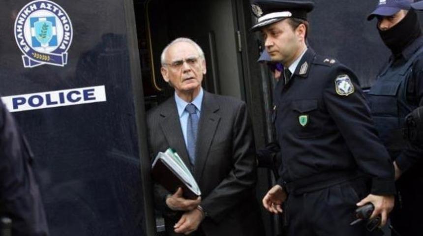 Türkiye ile silah yarışına 20 yıl hapis