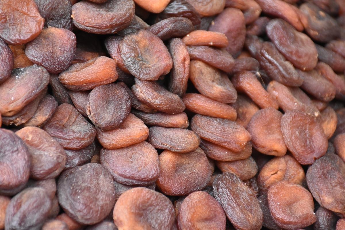 Kuru kayısı ihracatında sezonun 6 ayında 222 milyon dolarlık gelir elde edildi