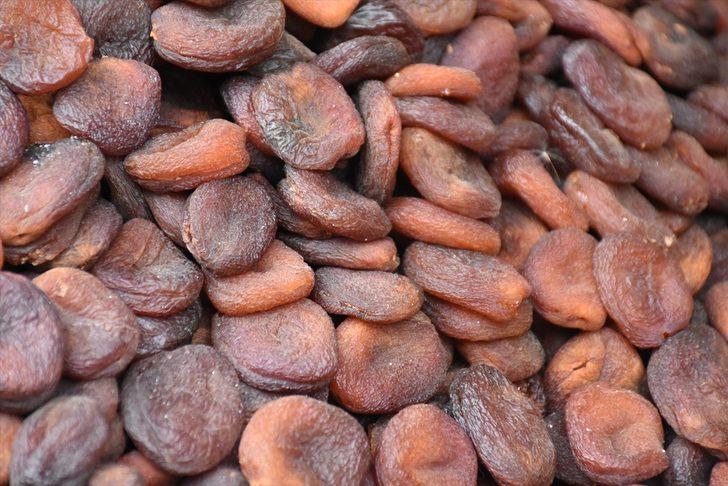 Kuru kayısı ihracatında sezonun 6 ayında 222 milyon dolarlık gelir elde edildi G1