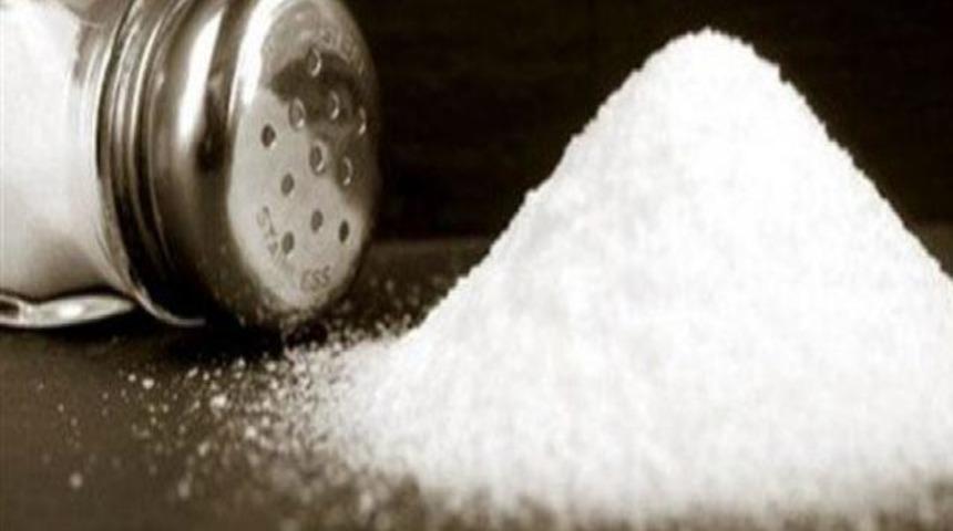 Tuz, sigara kadar acımasız