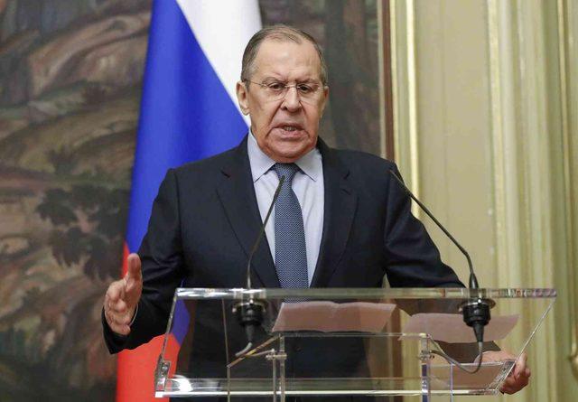 Lavrov: “Batı’nın Ukrayna etrafındaki histerisi, bizi derin şaşkınlığa uğratıyor”