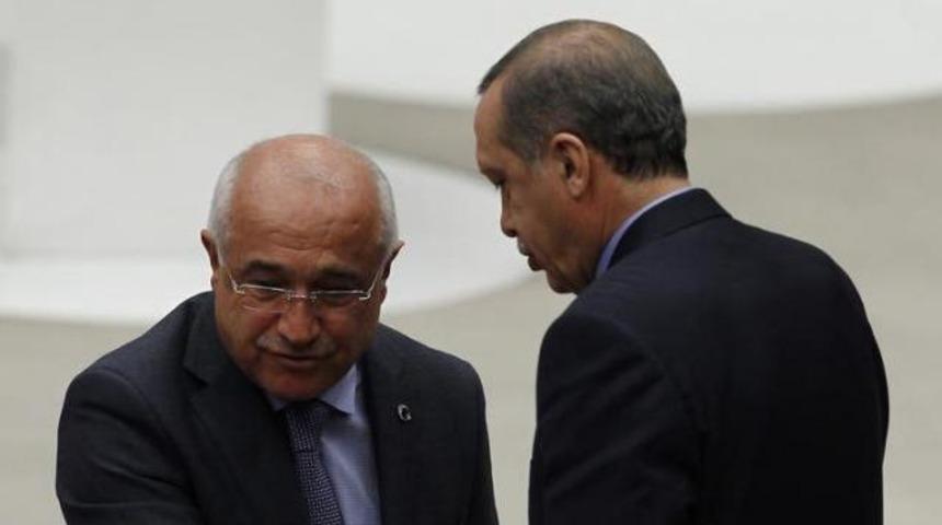 Cemil Çiçek yeniden Meclis Başkanı